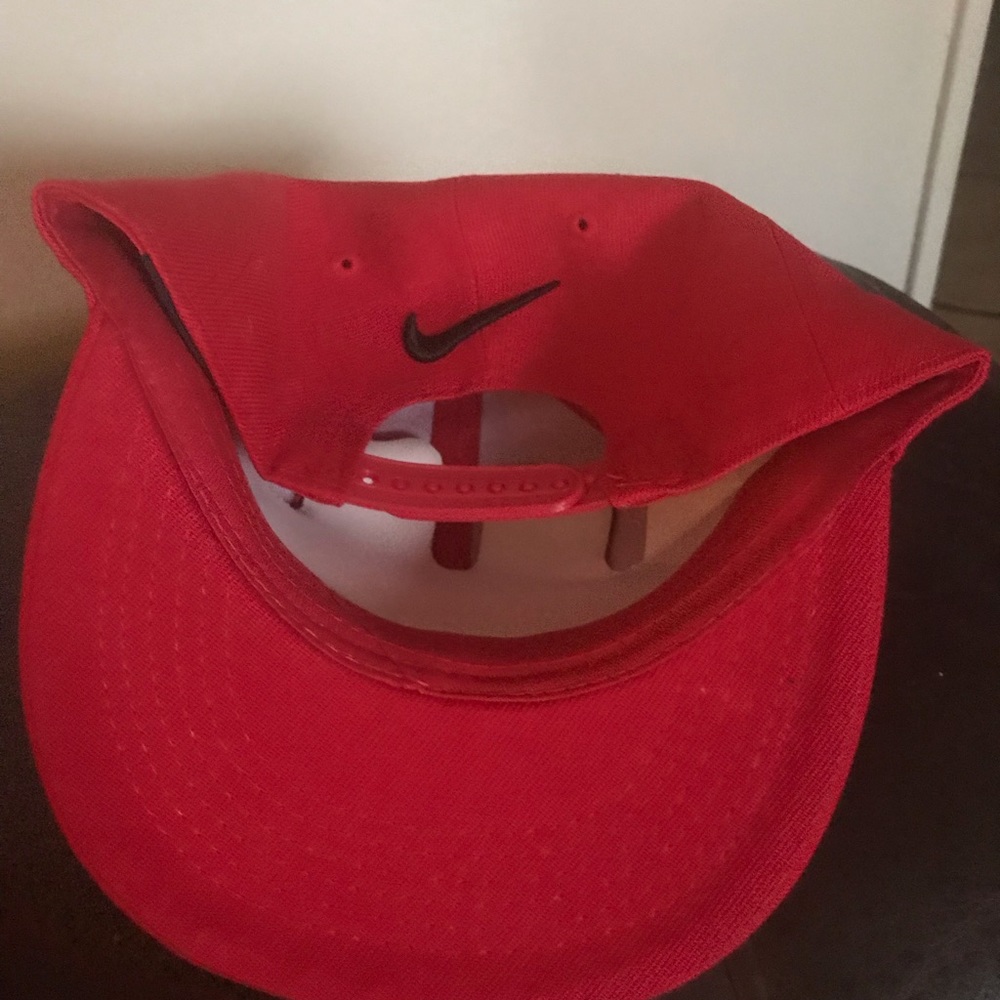 Nike Ball Cap - Picture 2 of 3